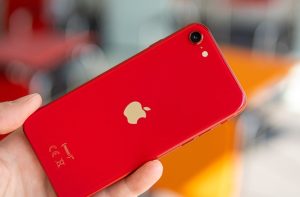 Apple iPhone SE 5G