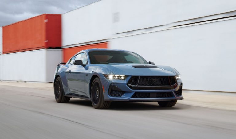 2025 Ford Mustang V8: Specs, Price, Release Date & Feature