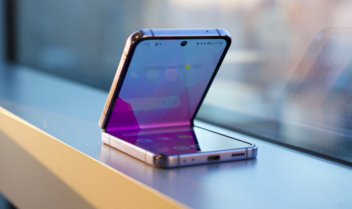Samsung Galaxy Z Flip 2023