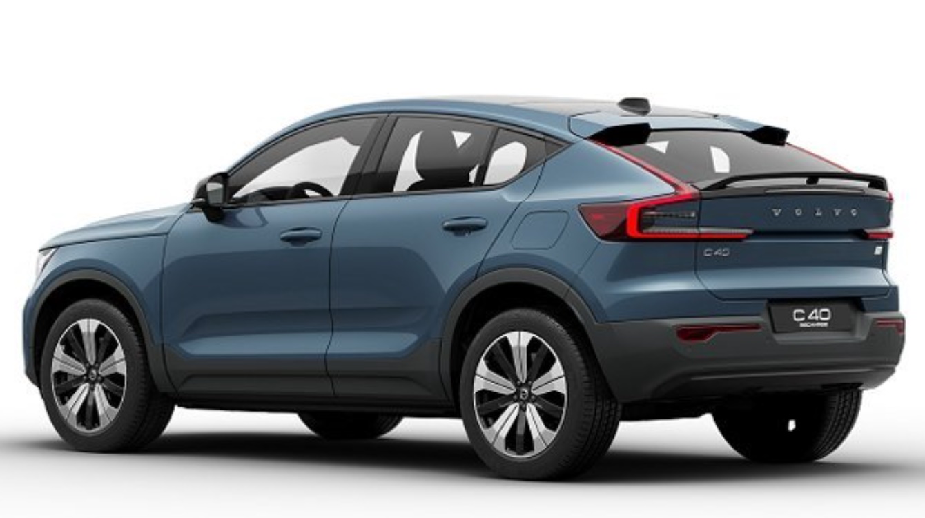 2023 volvo xc40