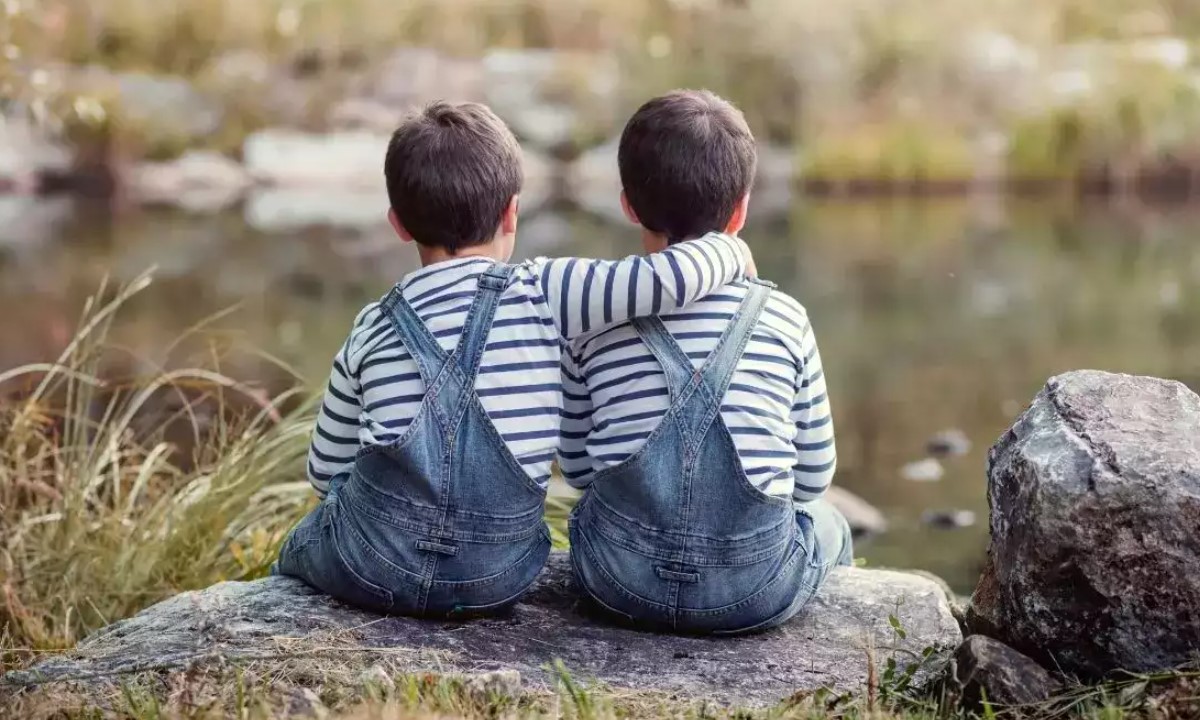 Happy National Brothers Day 2024 50+ Wishes, Images & Quotes