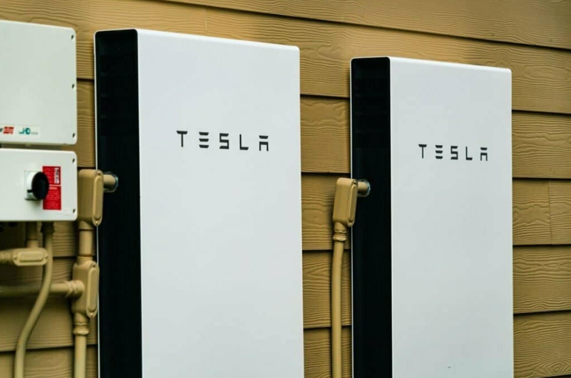 Tesla Powerwall 4