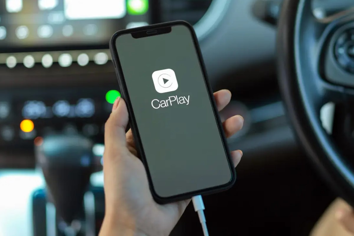 Apple Carplay On iPhone