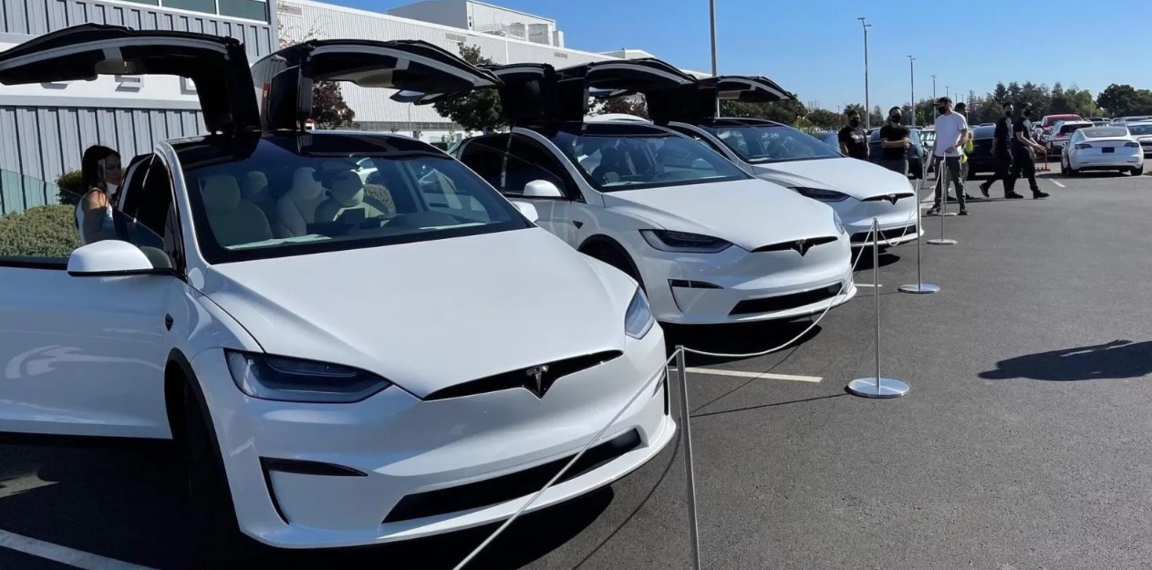 Tesla Model X