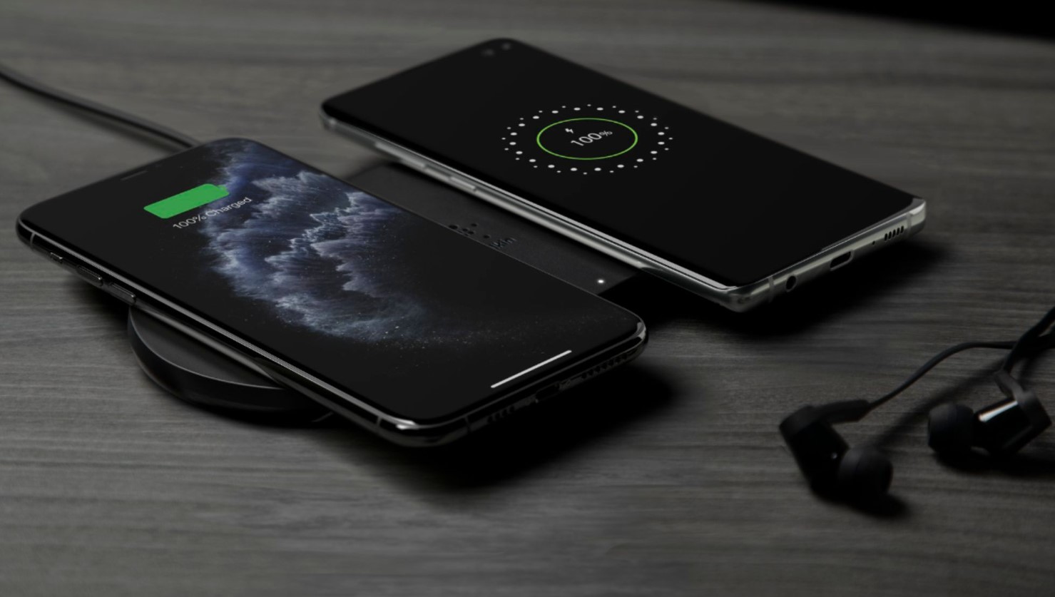 Belkin Boost Charge Dual Wireless Charging Pad