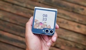 5 AI features the Galaxy Z Flip 7 with Price, Launch, design, camera, and more